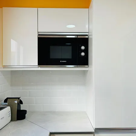 Apartamento ⭑ Terrace + Sea Views + Private Beach. What Else? ⭑