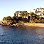 ⭑ Terrace + Sea Views + Private Beach. What Else? ⭑ Апартаменты Тосса-де-Мар