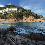 ⭑ Terrace + Sea Views + Private Beach. What Else? ⭑ Тосса-де-Мар