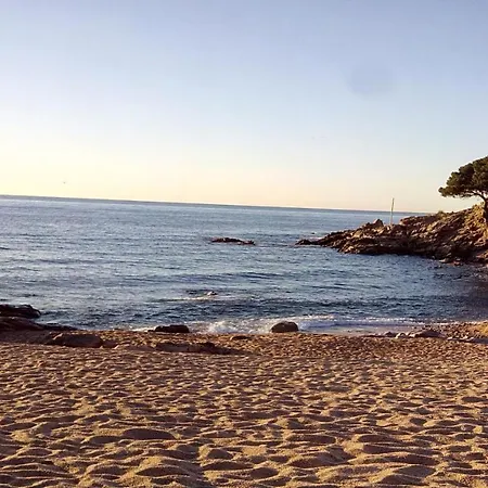 Apartment ⭑ Terrace + Sea Views + Private Beach. What Else? ⭑ *