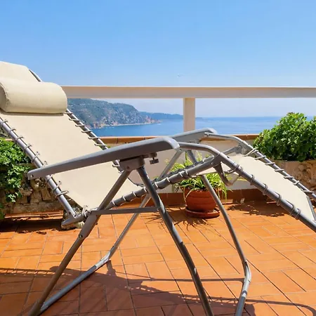 ⭑ Terrace + Sea Views + Private Beach. What Else? ⭑ Τόσα ντε Μαρ