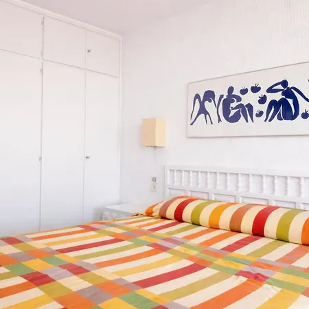 Apartment ⭑ Terrace + Sea Views + Private Beach. What Else? ⭑ *